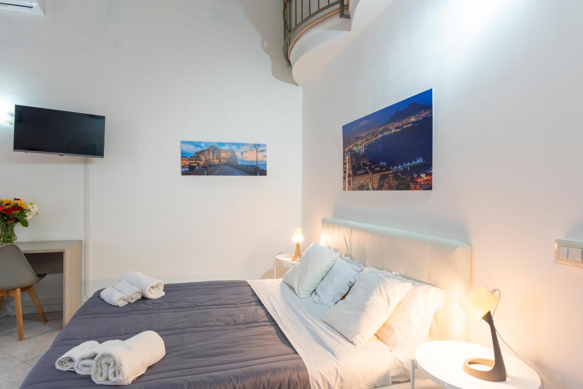 Napoli Centro, Dm Suites Exterior photo